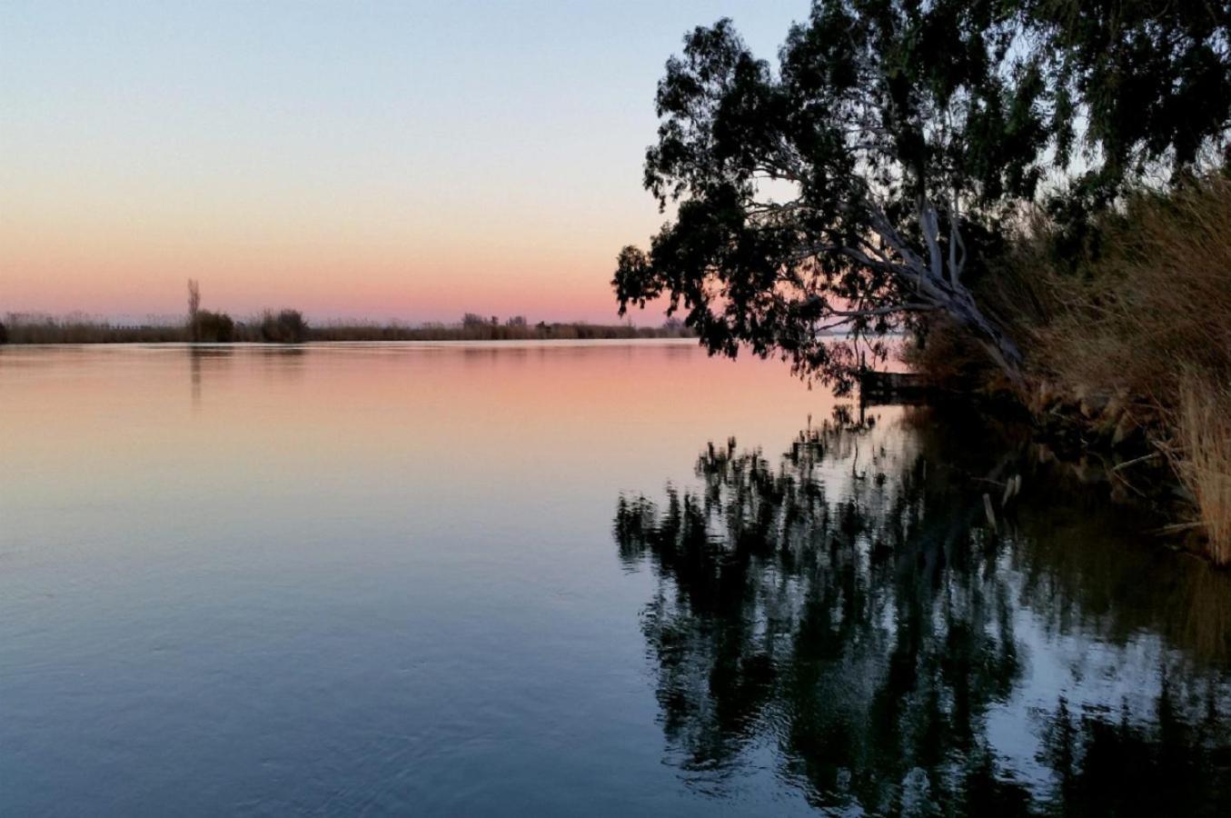Mas Illa De Riu - Autentica Masia Del Delta Del Ebro Con Capacidad Para 20 Personas - Deltavacaciones 圣海梅-德恩韦哈 外观 照片